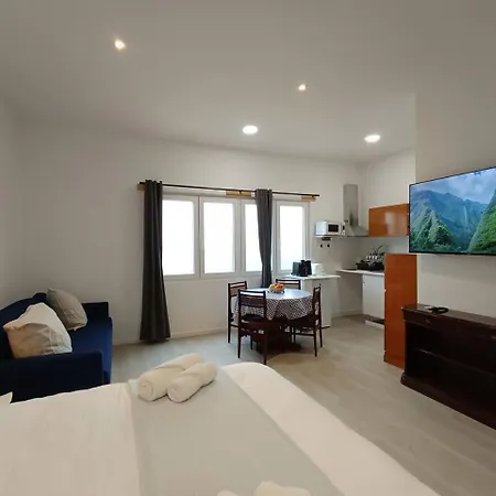 Onak 3 - 1cama Y 1sofa Cama - Parking Gratis Daire *