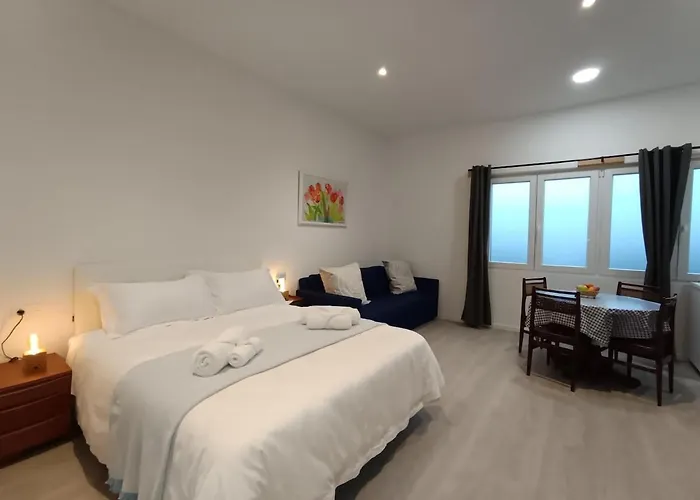 Onak 3 - Parking Gratis - 1cama Y 1sofá Cama Appartamento